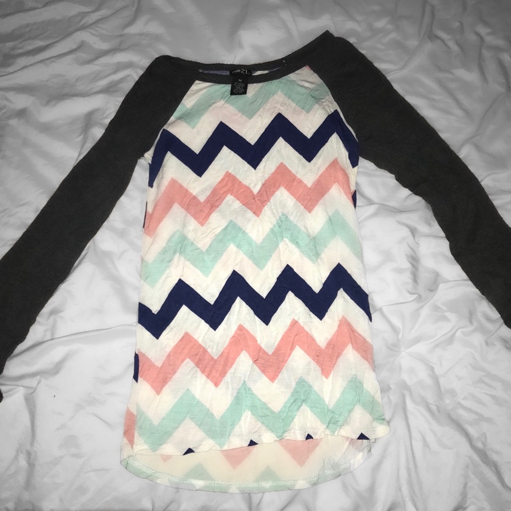 Chevron Multicolored Light Long Sleeve